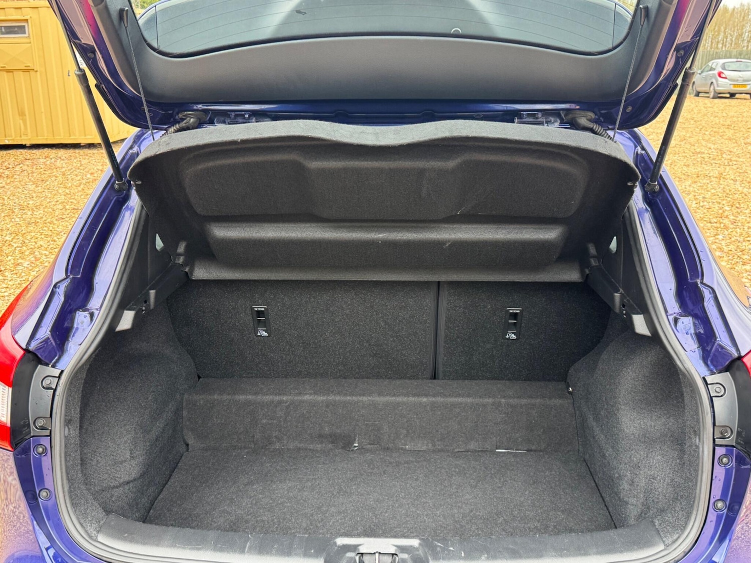 Used Nissan Qashqai 2015 for sale - 78007321: Photo 31