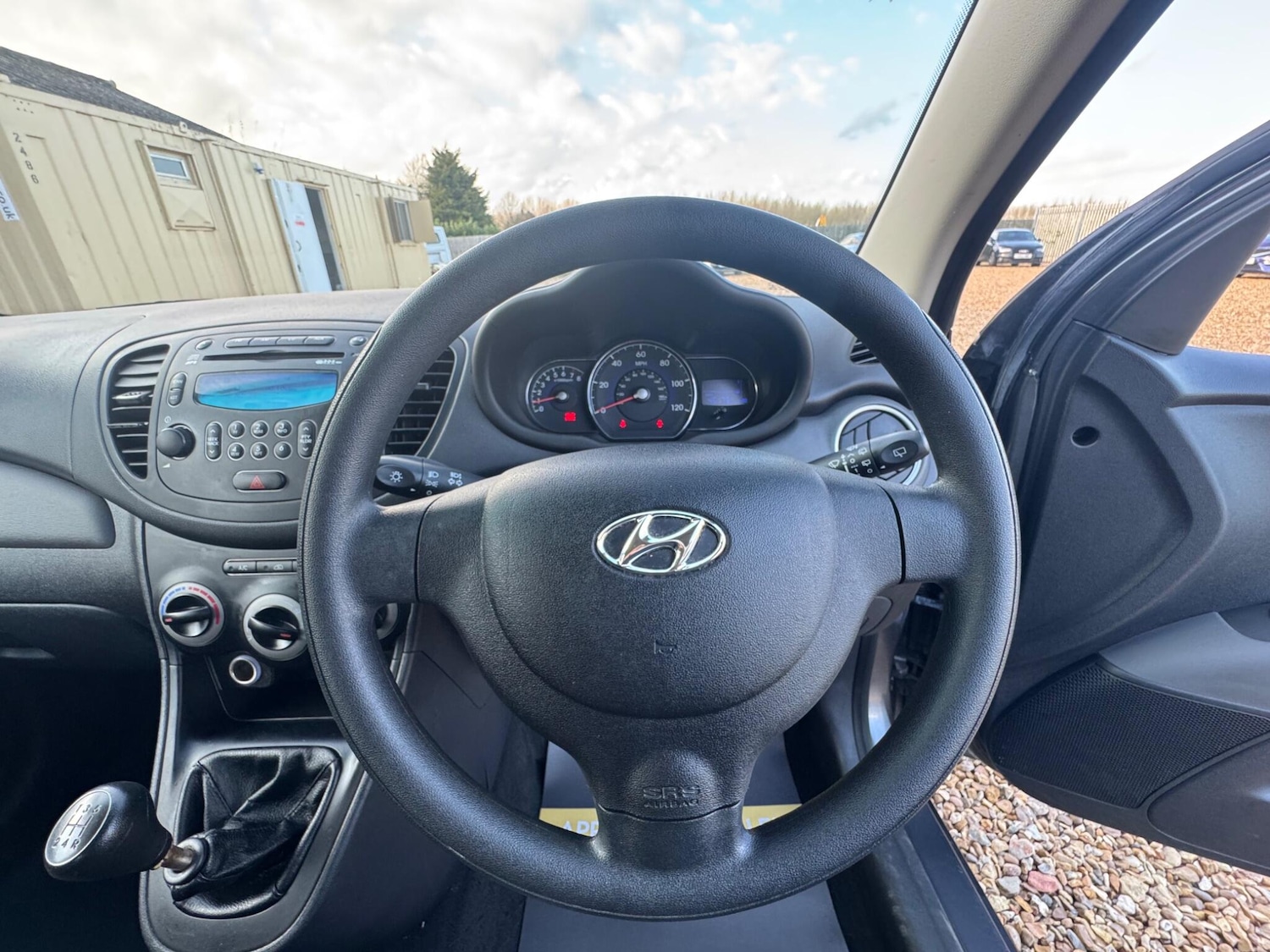 Used Hyundai i10 2013 for sale - 78100741: Photo 16