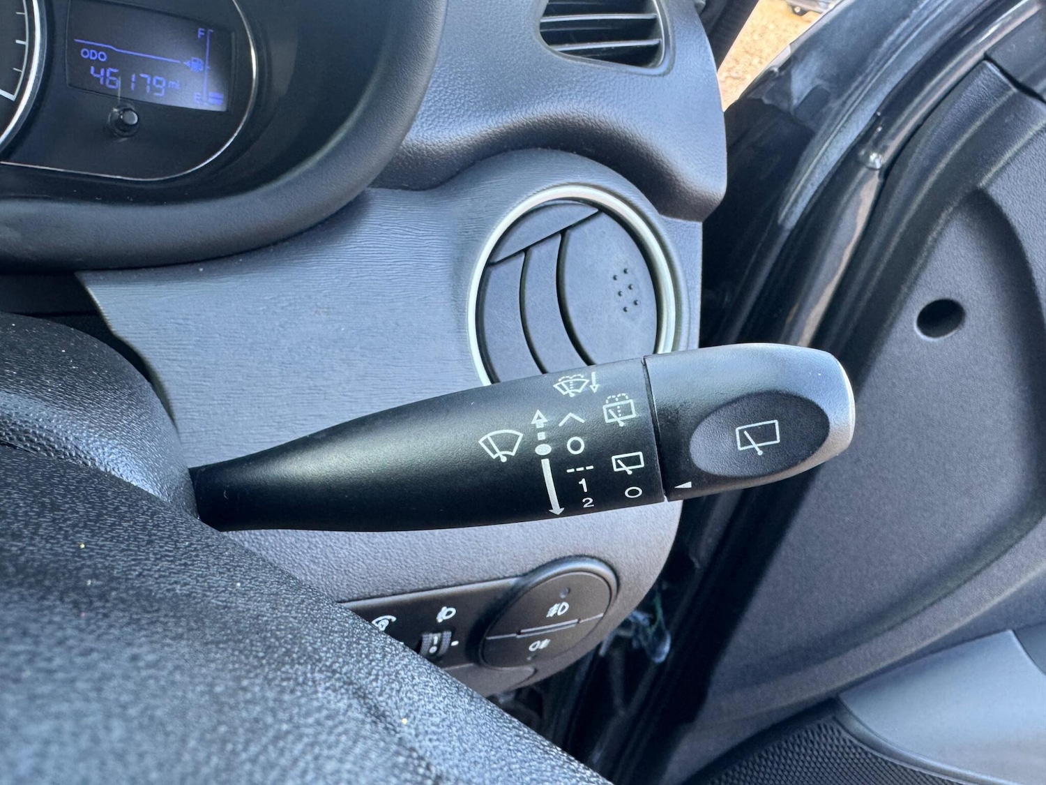 Used Hyundai i10 2013 for sale - 78100741: Photo 23