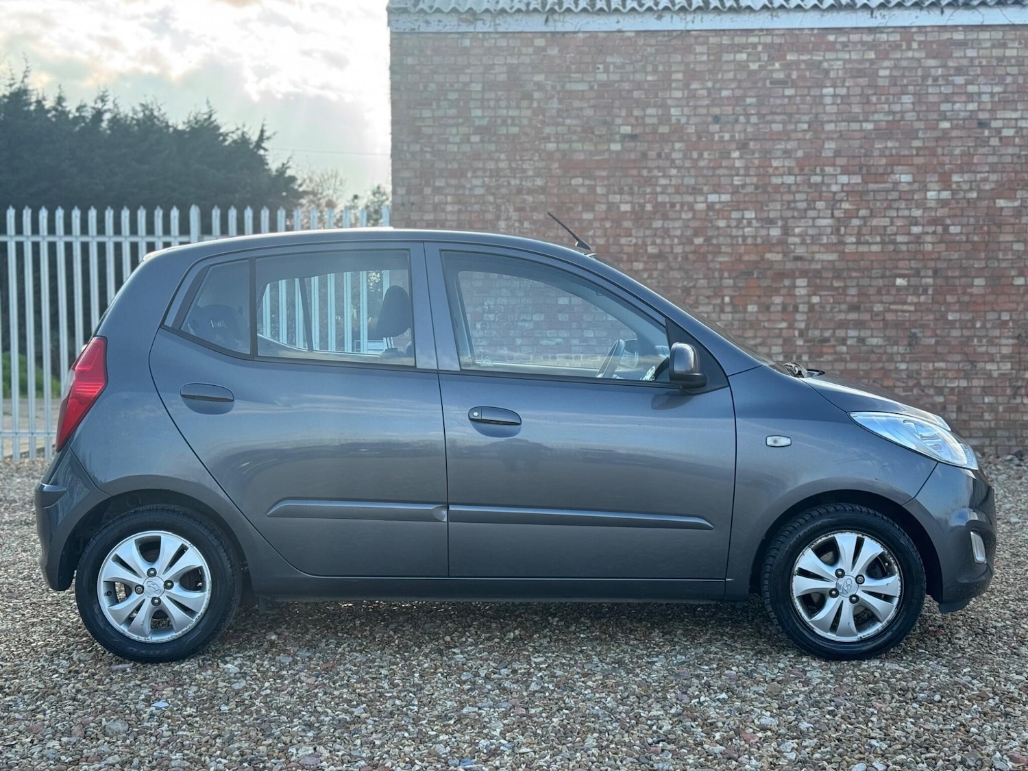Used Hyundai i10 2013 for sale - 78100741: Photo 7
