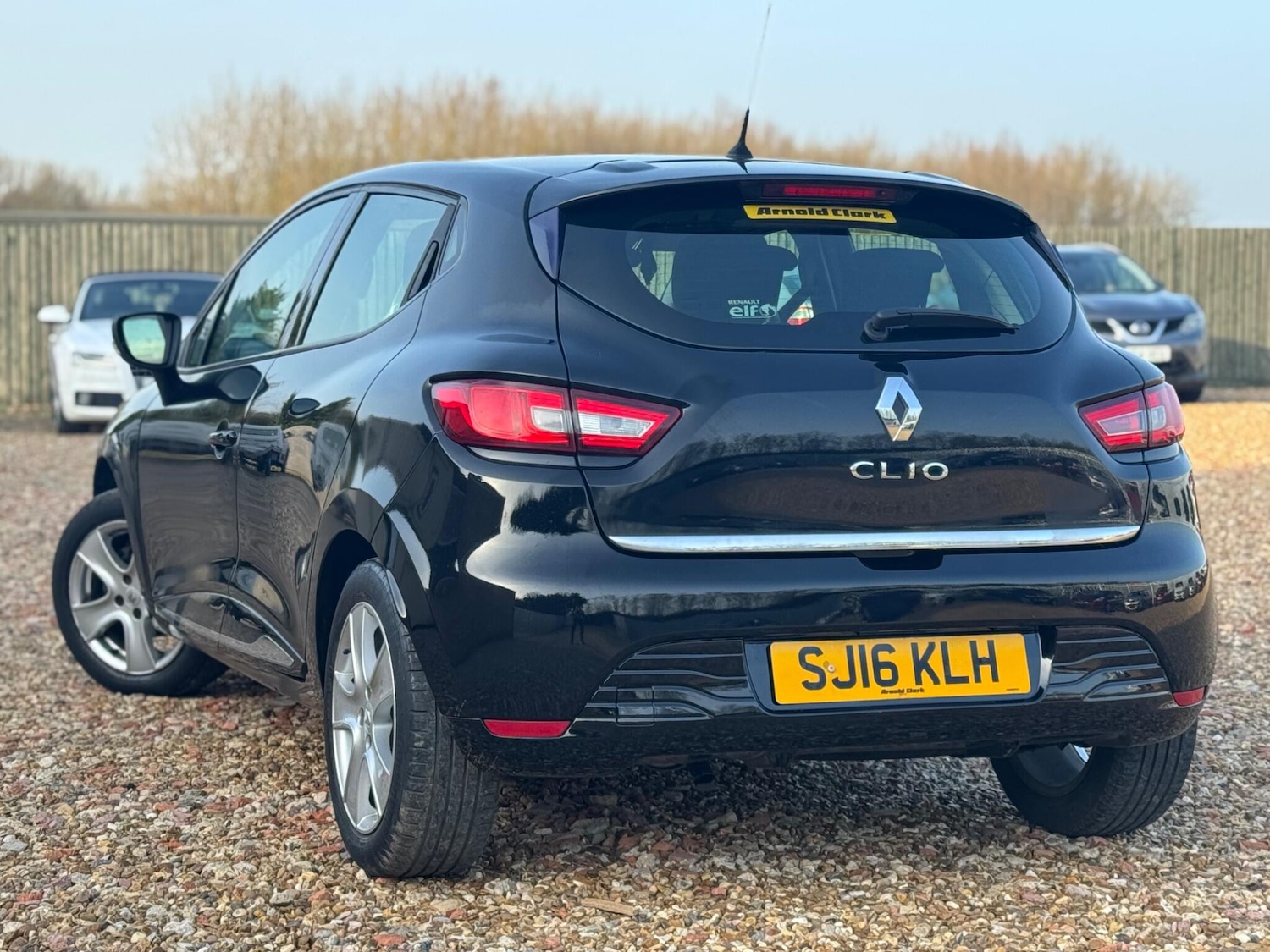 Used Renault Clio 2016 for sale - 77683368: Photo 3