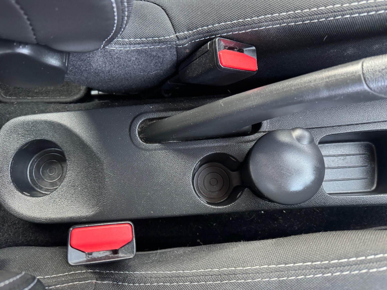 Used Renault Clio 2016 for sale - 77683368: Photo 36