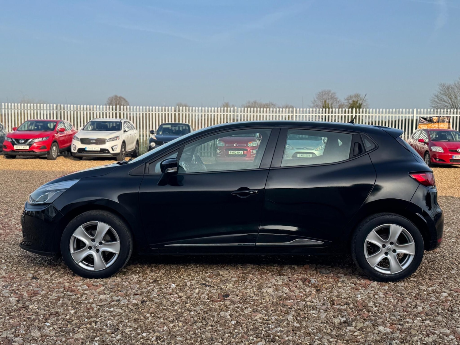 Used Renault Clio 2016 for sale - 77683368: Photo 7