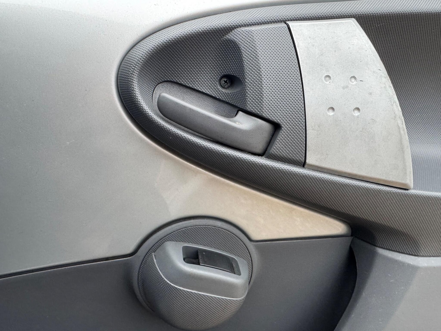 Used Peugeot 107 for sale - 77191427: Photo 30