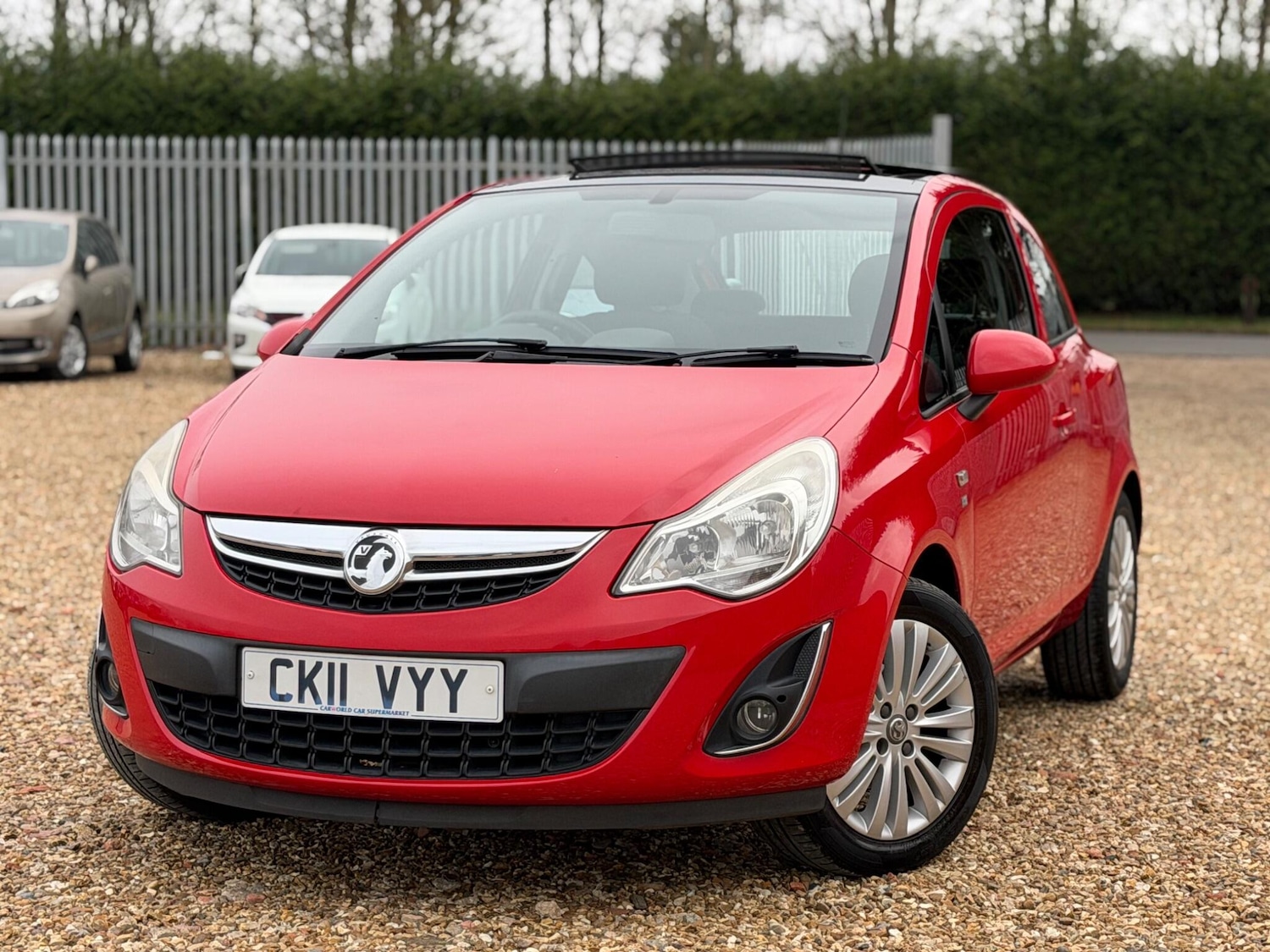 Used Vauxhall Corsa 2011 for sale - 78006324: Photo 2