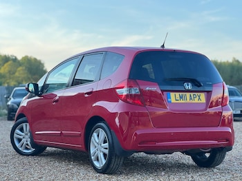 Used Honda Jazz 2011 for sale - 79496353: Photo