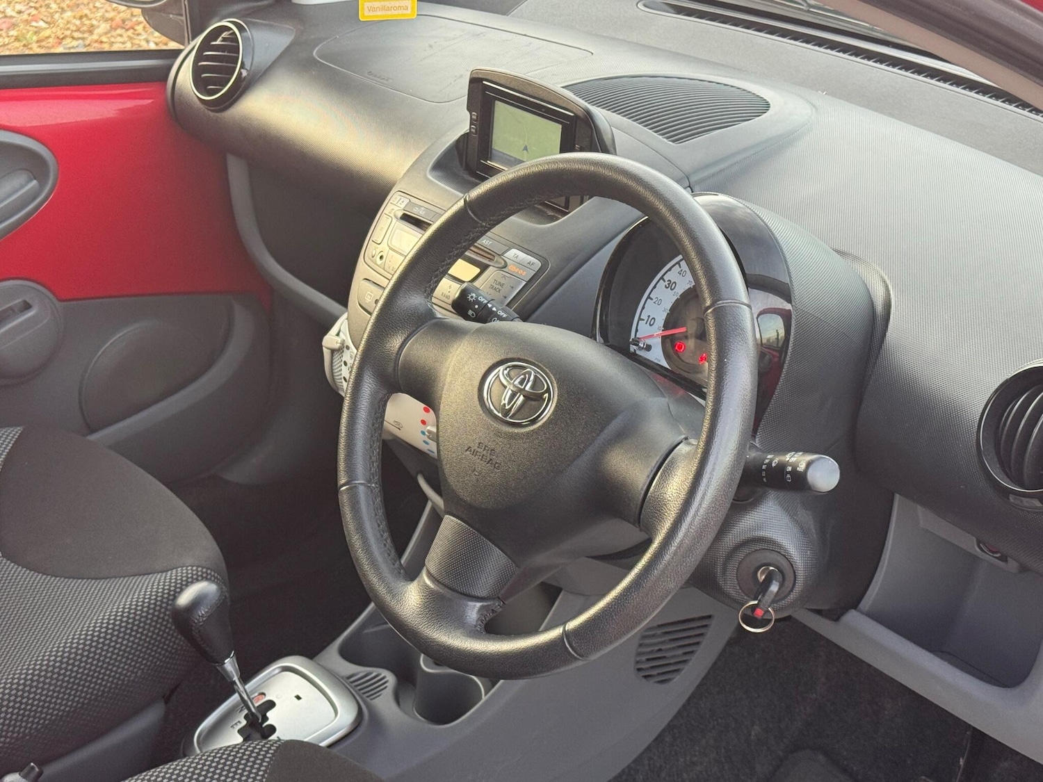 Used Toyota AYGO for sale - 77191120: Photo 11