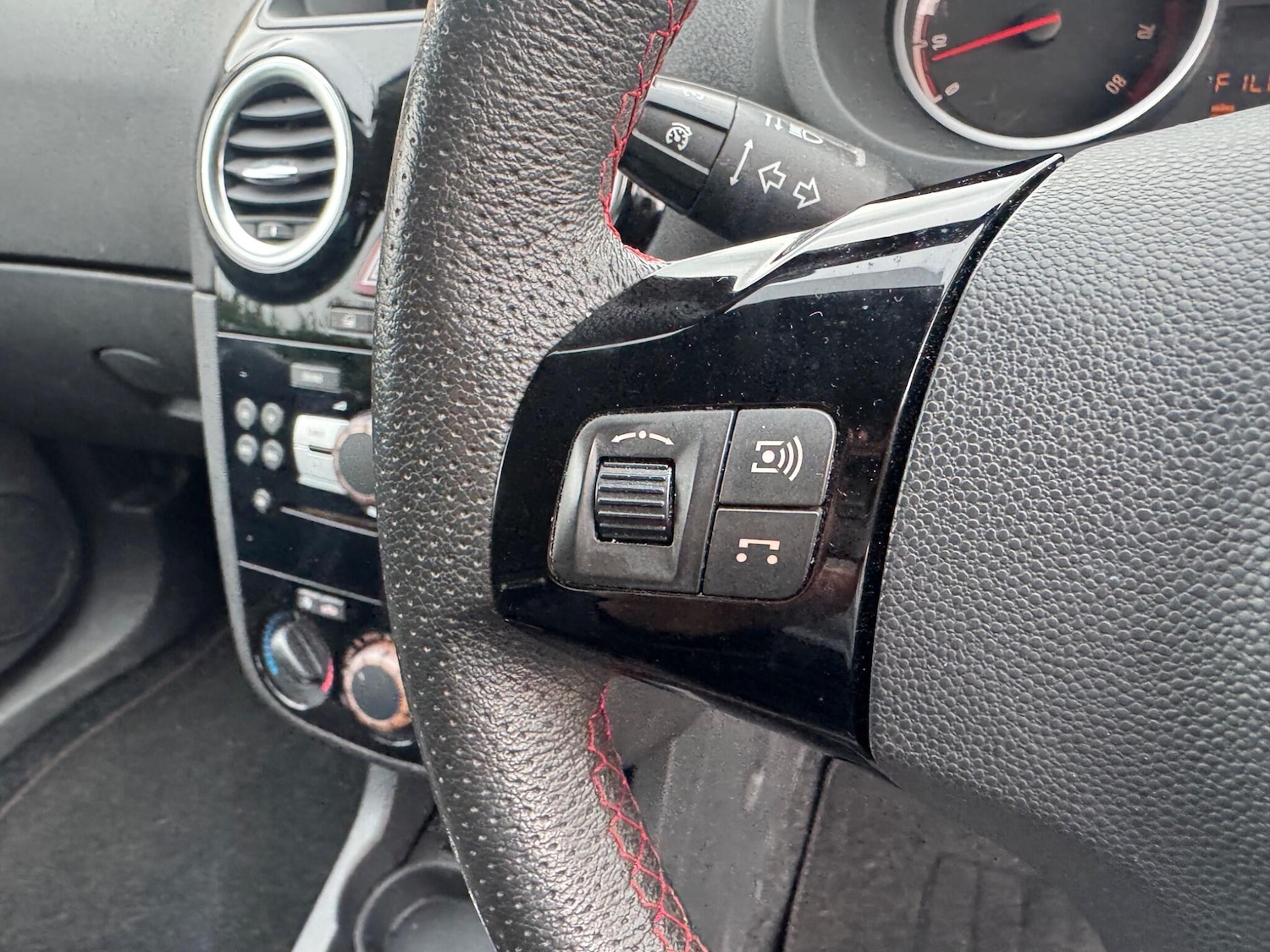 Used Vauxhall Corsa 2013 for sale - 78047425: Photo 21