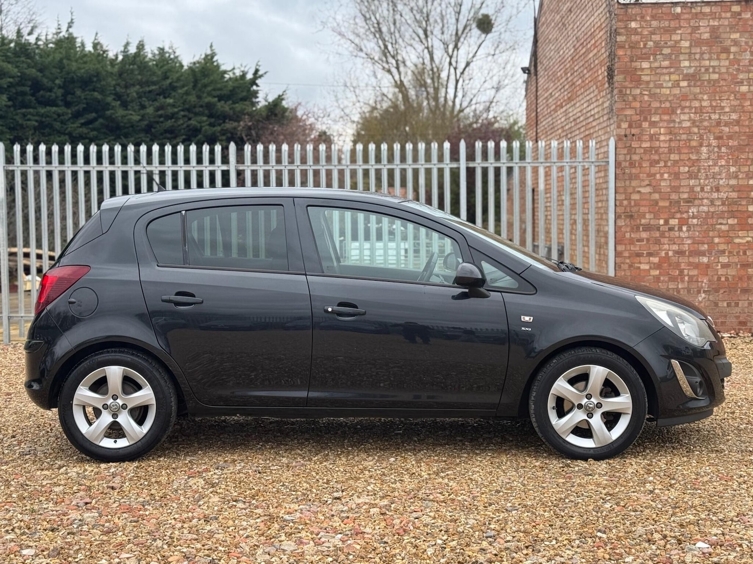Used Vauxhall Corsa 2013 for sale - 78047425: Photo 5