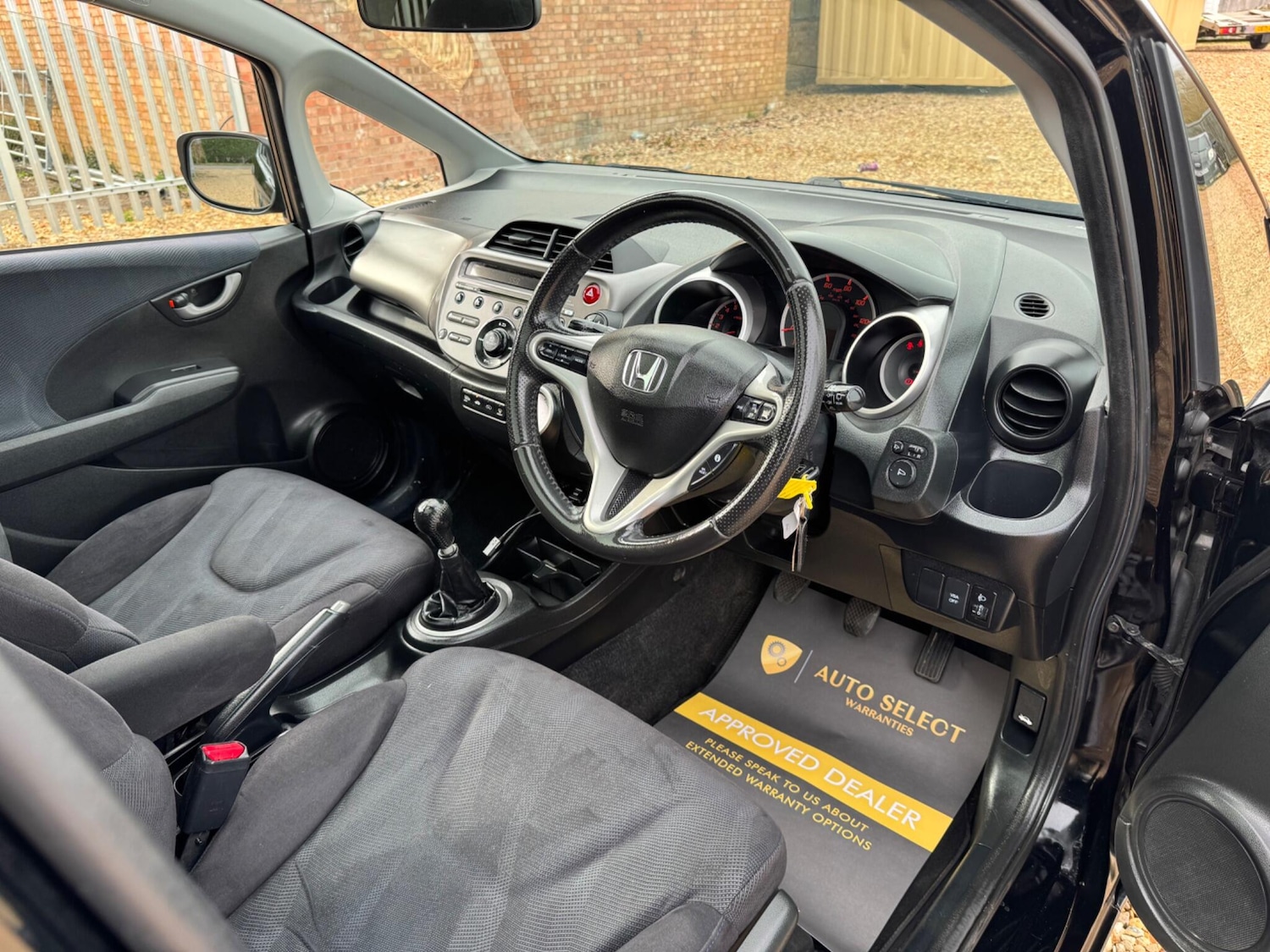 Used Honda Jazz 2010 for sale - 78128119: Photo 13