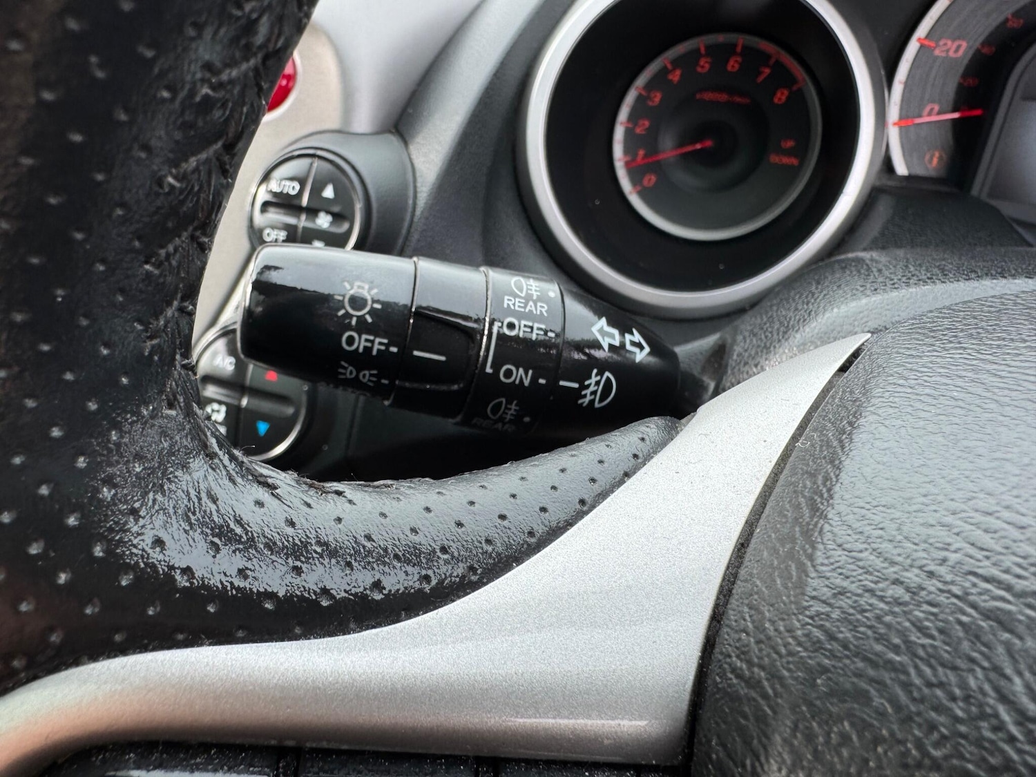 Used Honda Jazz 2010 for sale - 78128119: Photo 28