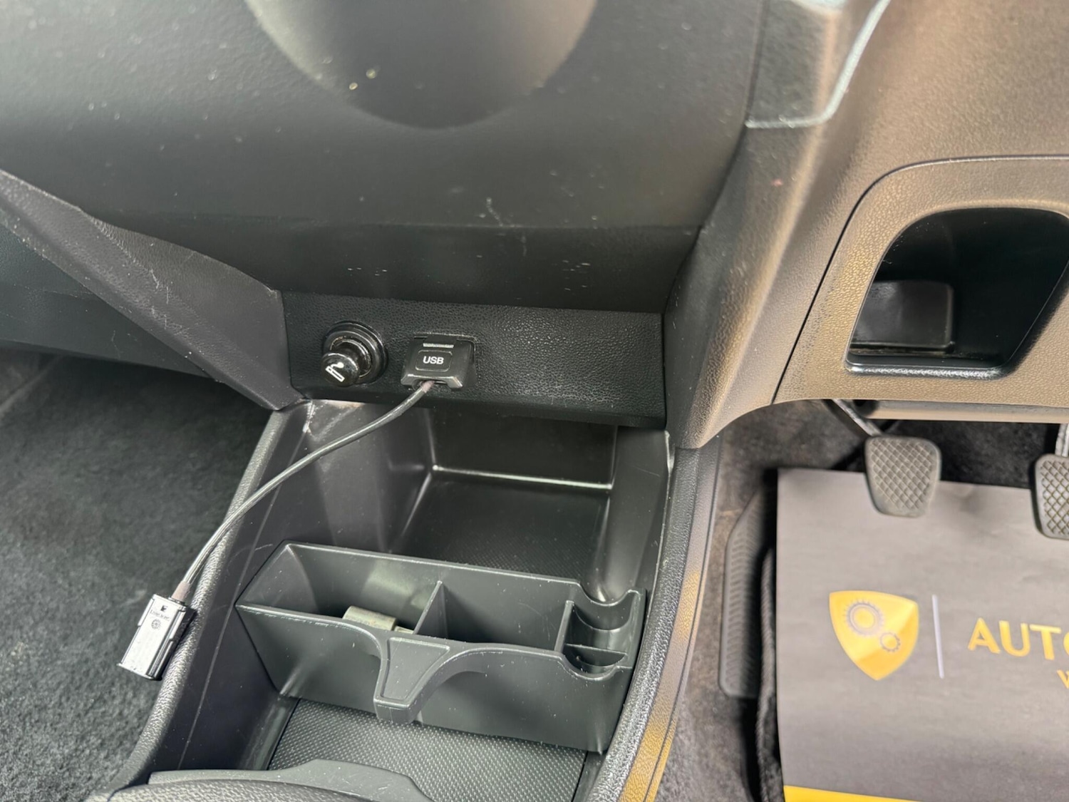 Used Honda Jazz 2010 for sale - 78128119: Photo 29