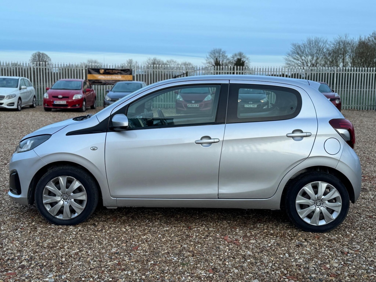 Used Peugeot 108 2016 for sale - 77559654: Photo 7