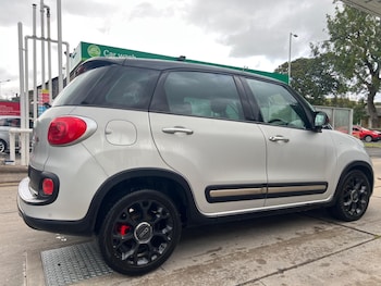 Used Fiat 500L 2015 for sale - 76987683: Photo