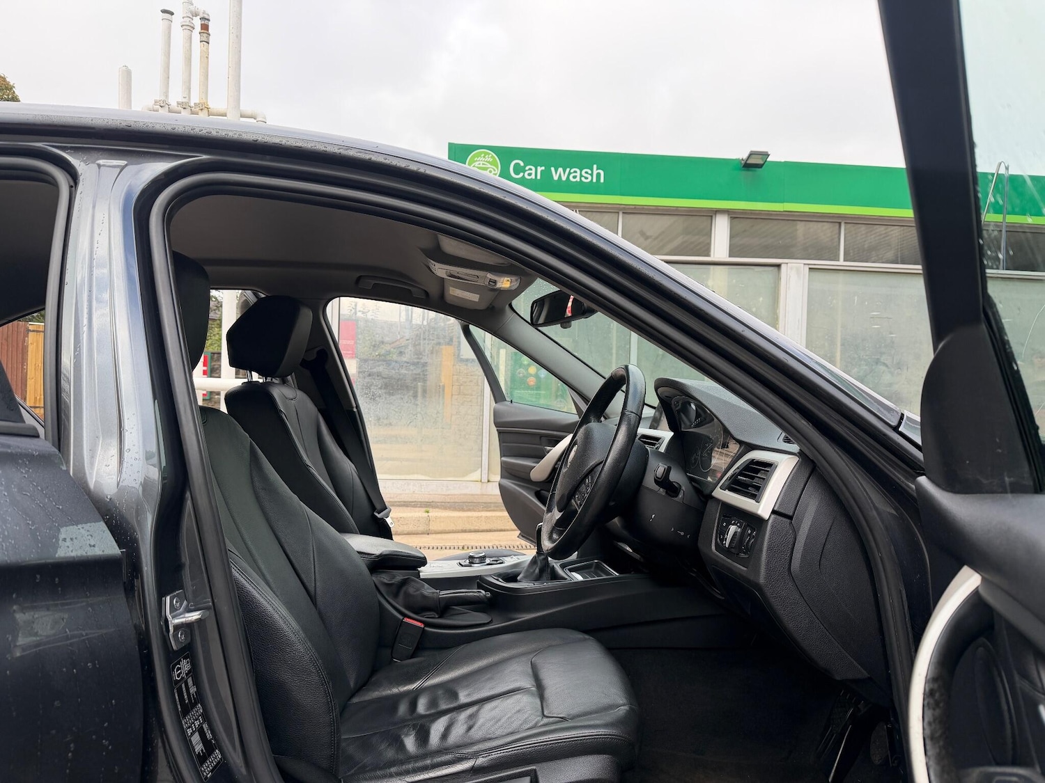 Used BMW 3 Series 2014 for sale - 76283329: Photo 11