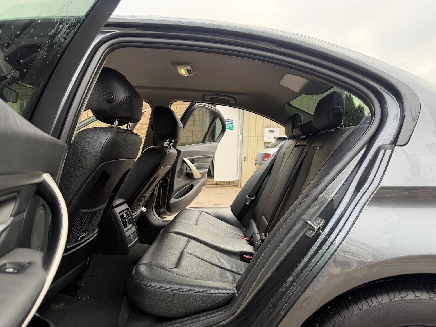 Used BMW 3 Series 2014 for sale - 76283329: Photo 12