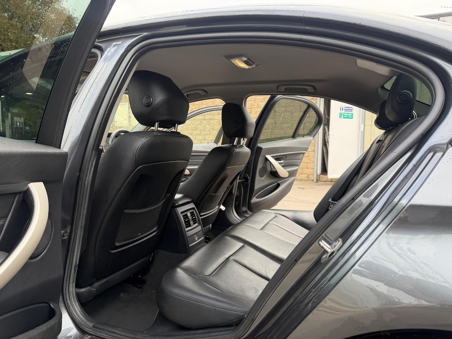 Used BMW 3 Series 2014 for sale - 76283329: Photo 13