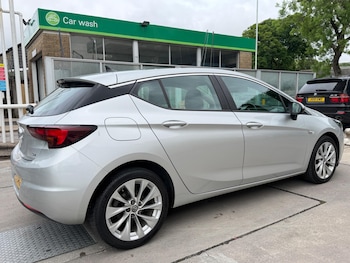 Used Vauxhall Astra 2017 for sale - 79116721: Photo