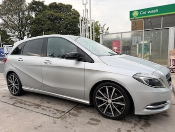 Used Mercedes-Benz B Class 2014 for sale - 76060615: Photo