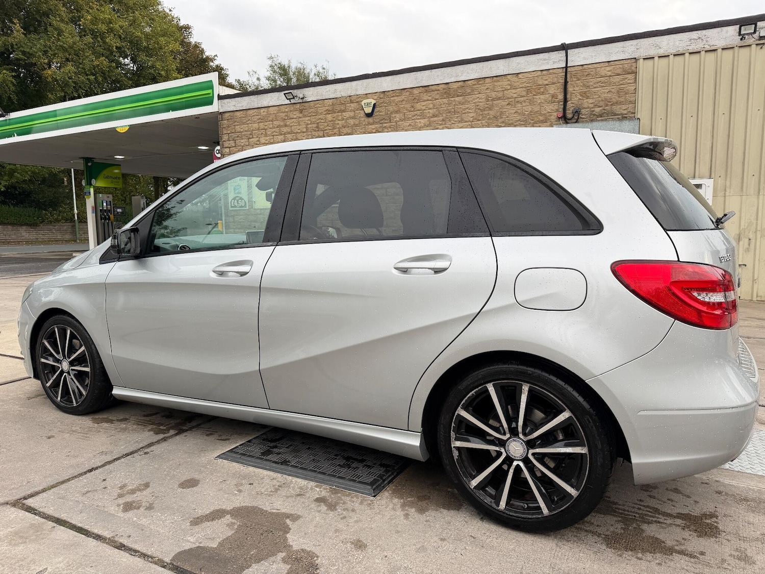 Used Mercedes-Benz B Class 2014 for sale - 76060615: Photo 5