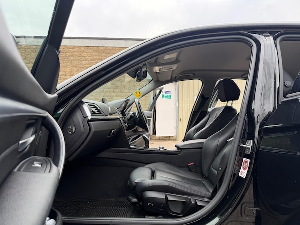 Used BMW 3 Series 2017 for sale - 75544019: Photo 11