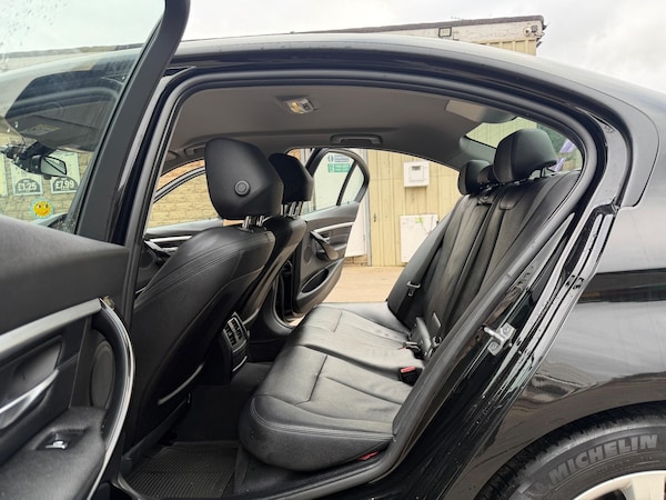 Used BMW 3 Series 2017 for sale - 75544019: Photo 12