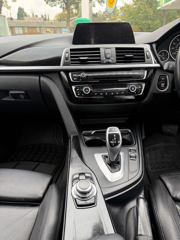 Used BMW 3 Series 2017 for sale - 75544019: Photo 17