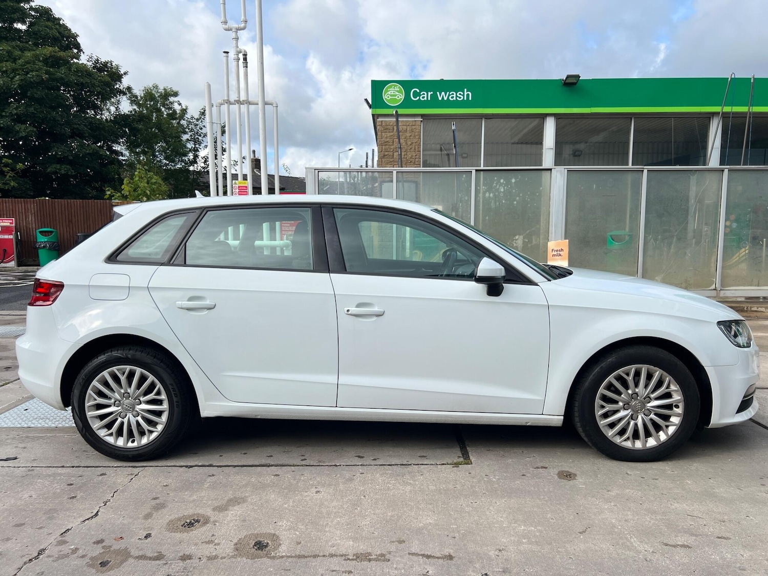 Used Audi A3 2015 for sale - 76071525: Photo 7