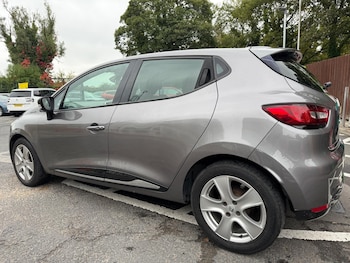 Used Renault Clio 2016 for sale - 76121946: Photo