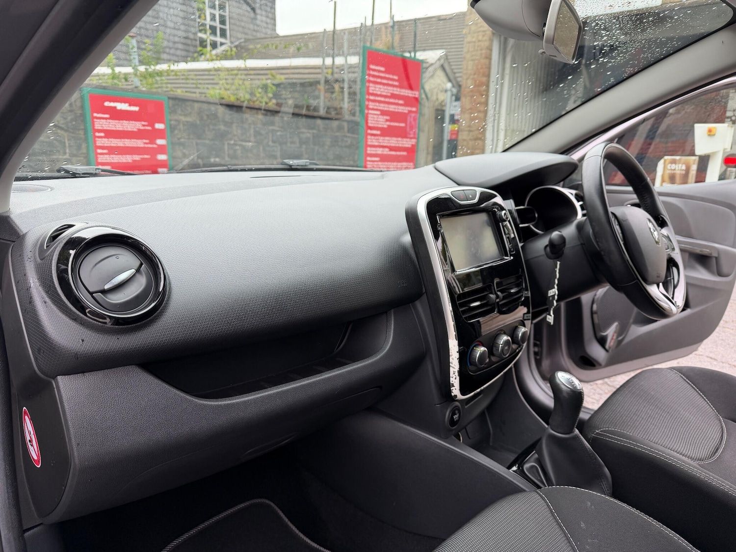 Used Renault Clio 2016 for sale - 76121946: Photo 9