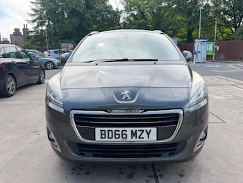 Used Peugeot 5008 2016 for sale - 78759950: Photo