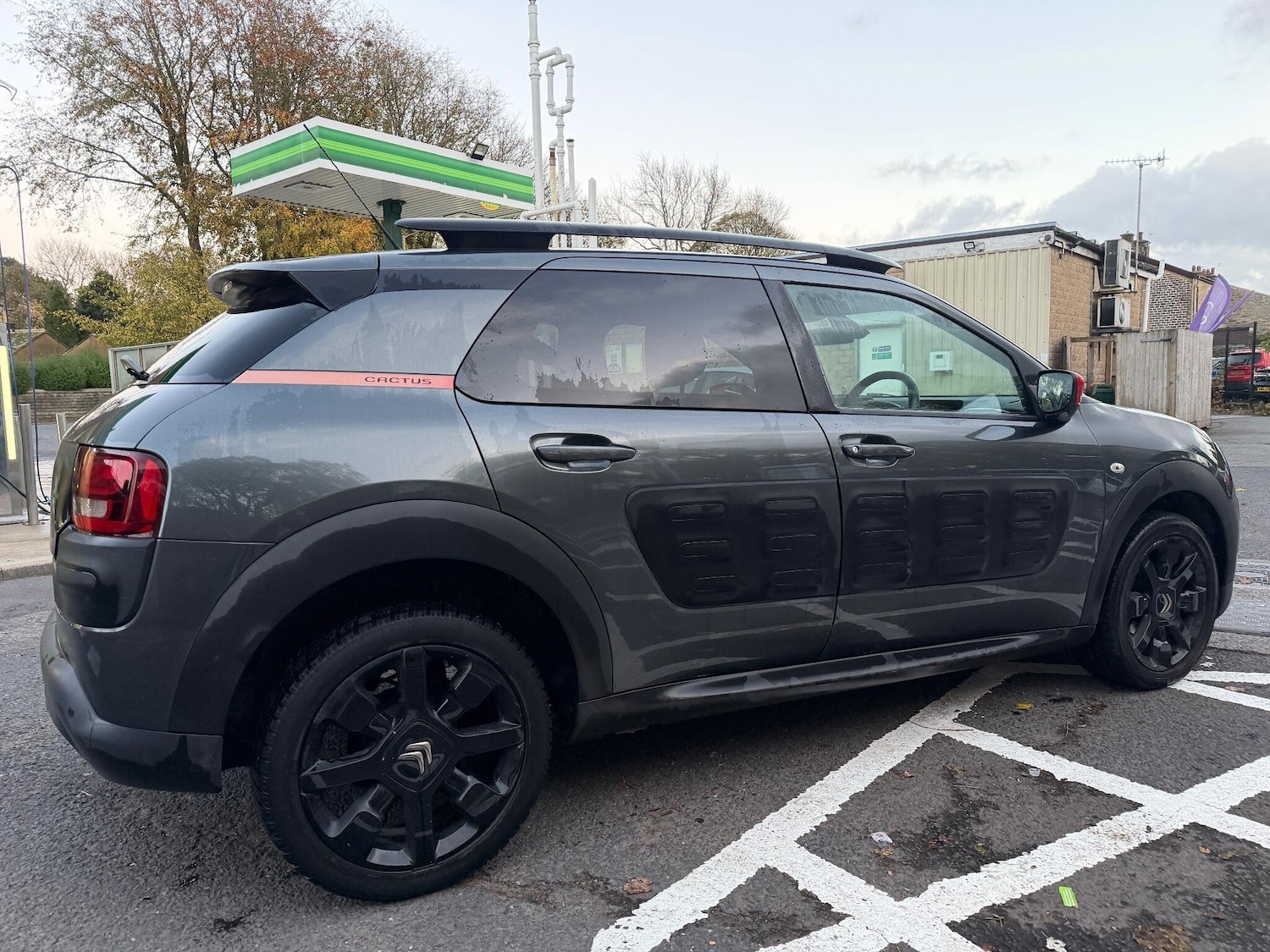 Used Citroen C4 Cactus 2016 for sale - 76377677: Photo 5