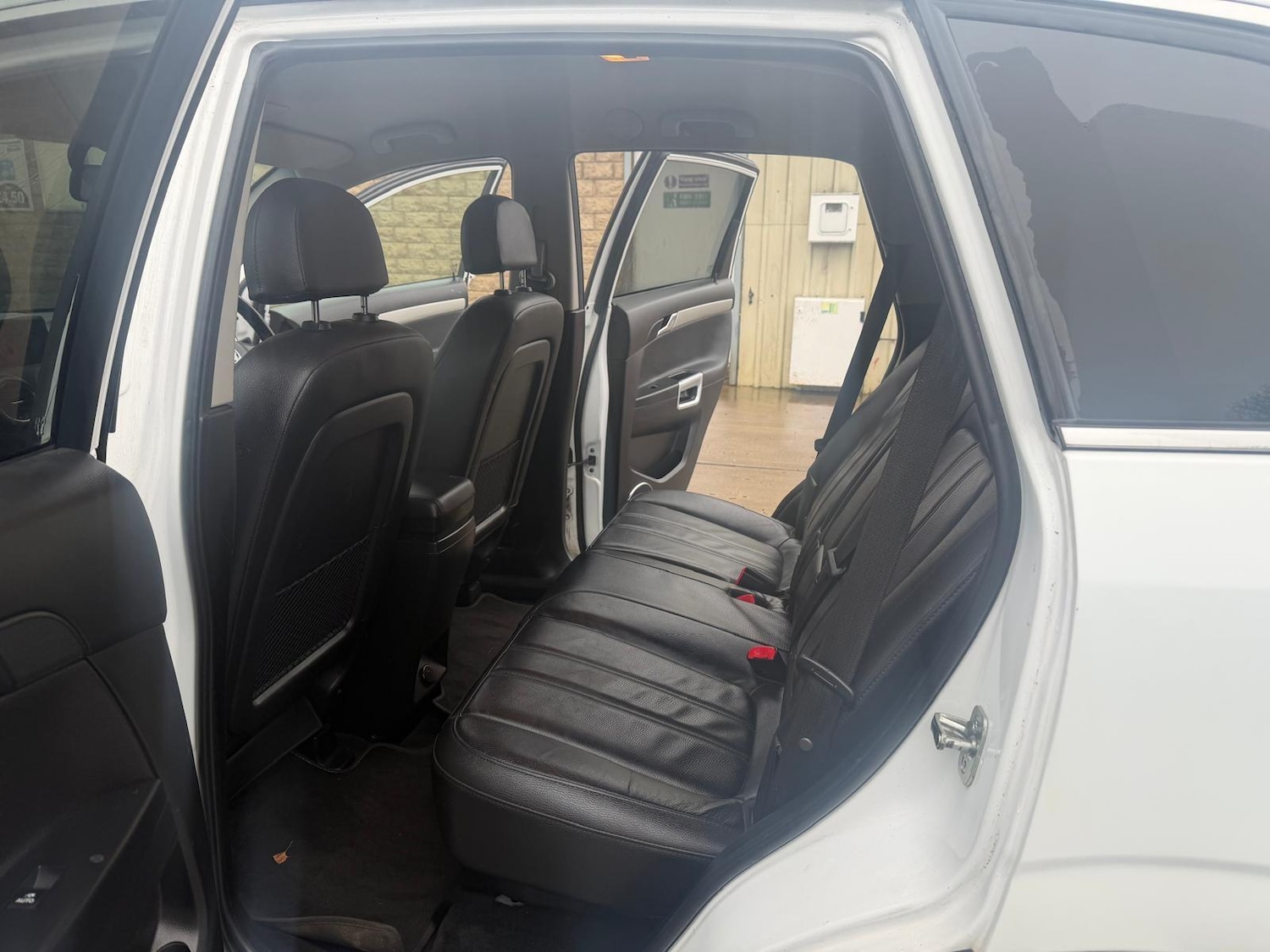 Used Vauxhall Antara 2015 for sale - 77396297: Photo 15