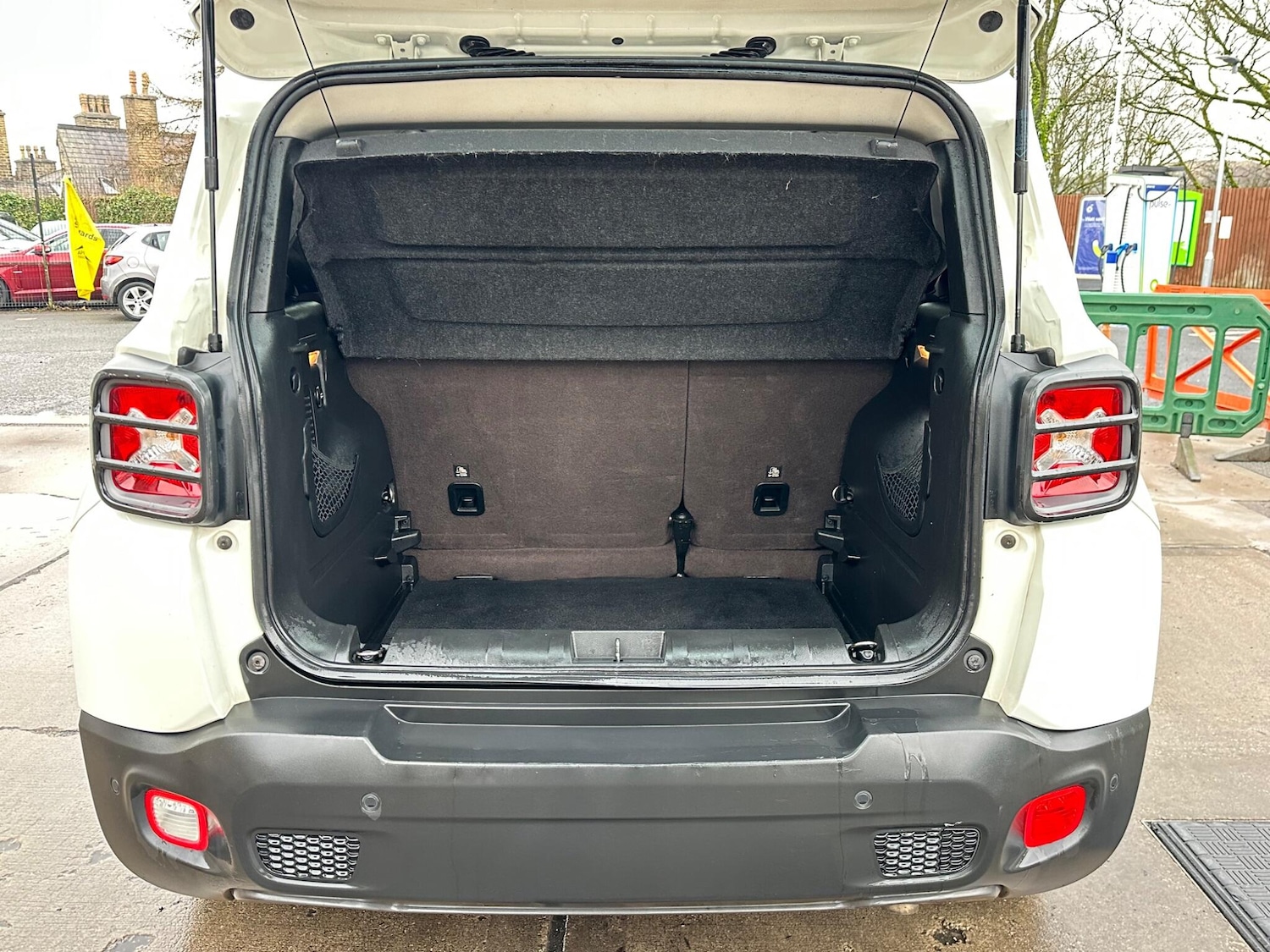 Used Jeep Renegade 2016 for sale - 77396363: Photo 10