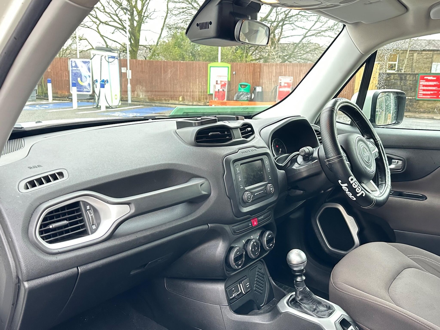 Used Jeep Renegade 2016 for sale - 77396363: Photo 11