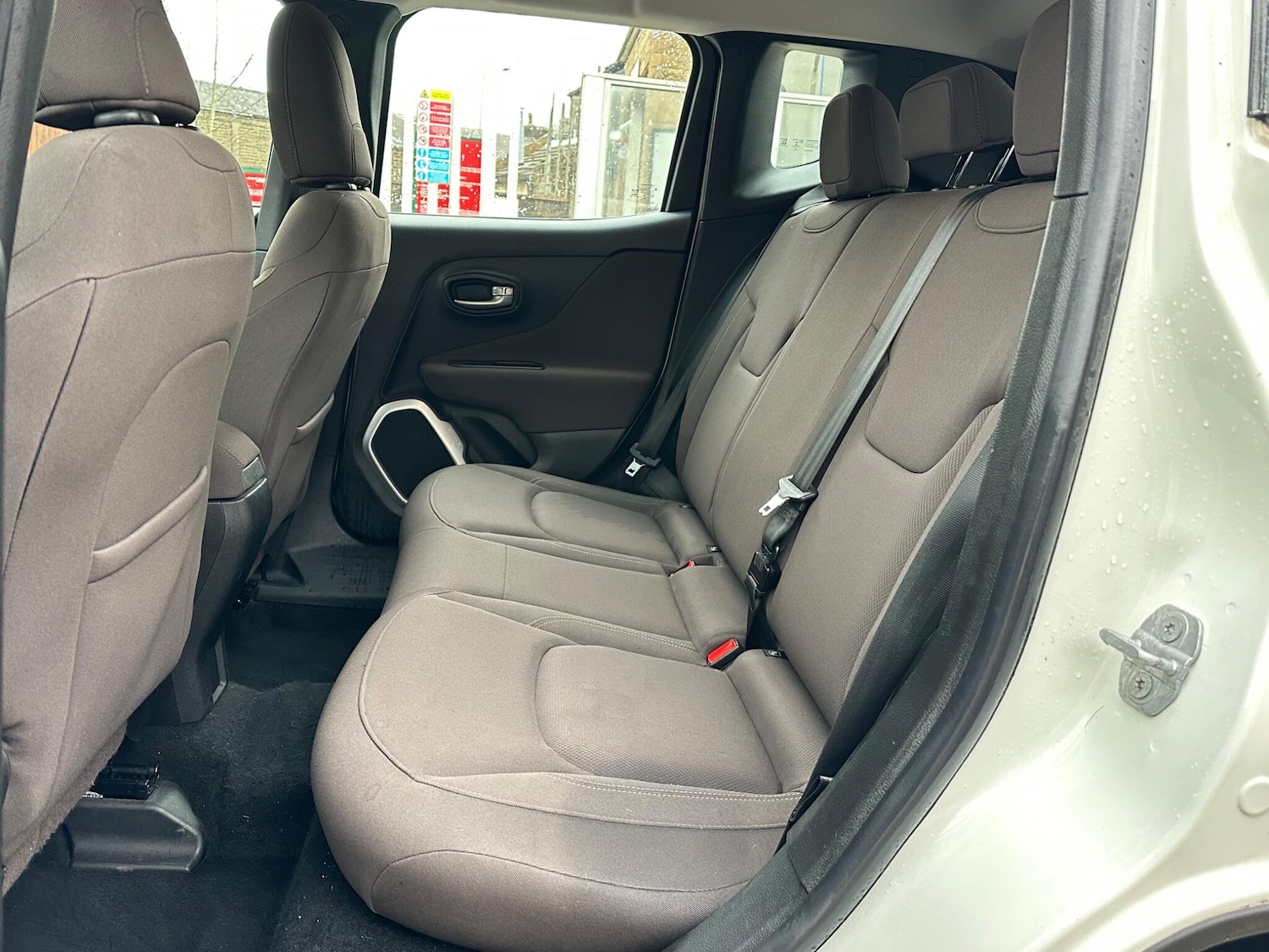 Used Jeep Renegade 2016 for sale - 77396363: Photo 13