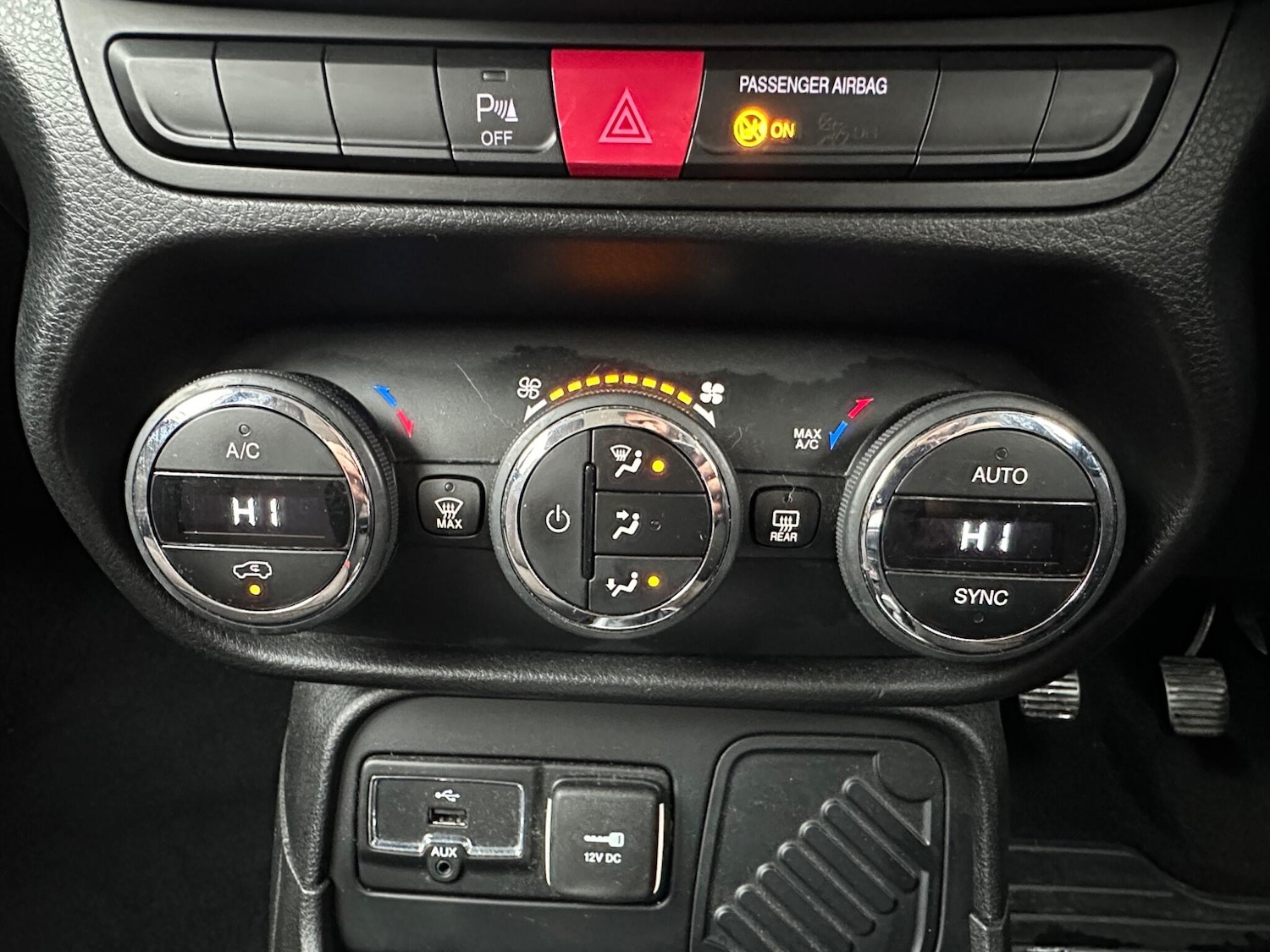 Used Jeep Renegade 2016 for sale - 77396363: Photo 20