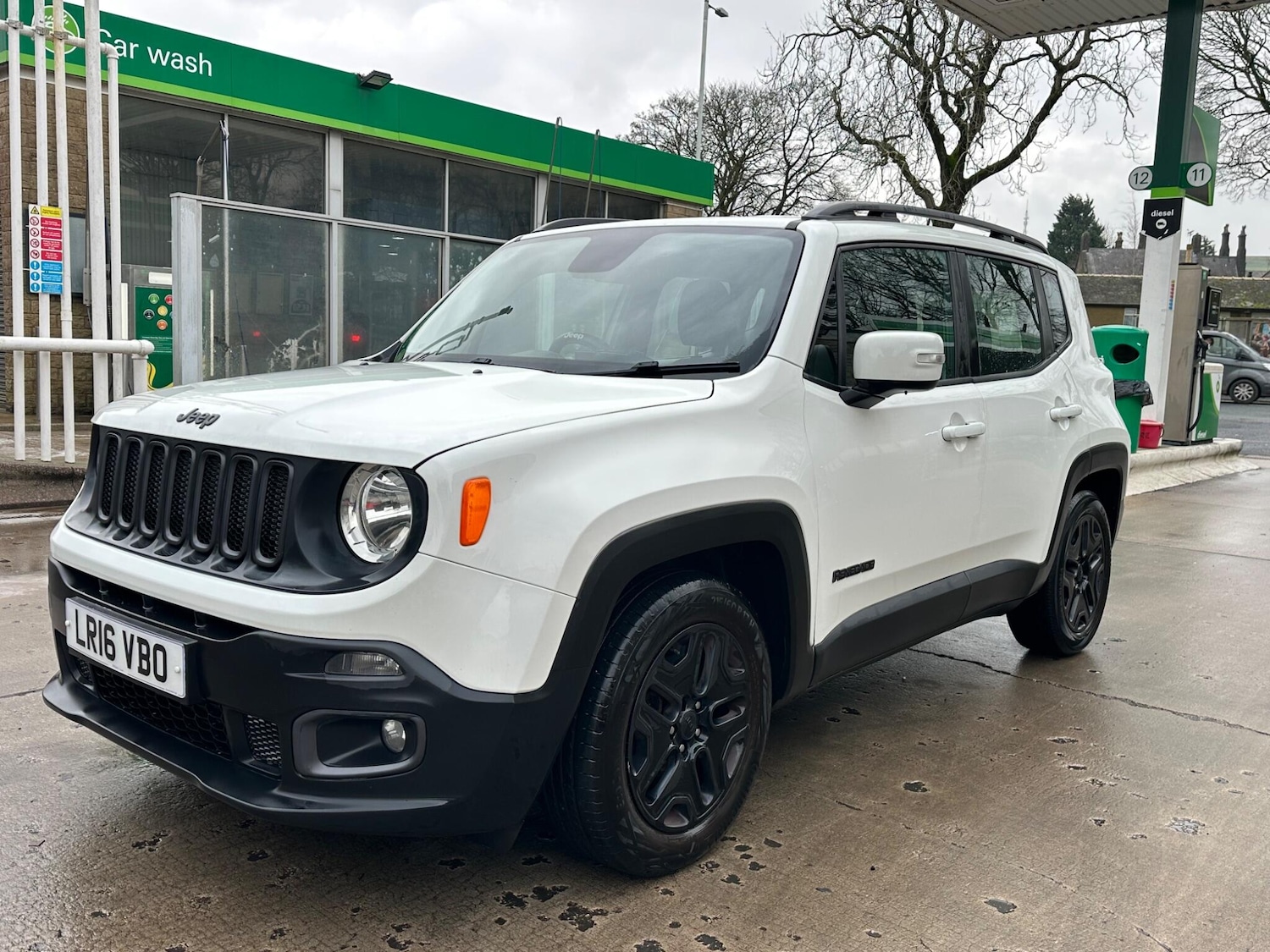 Used Jeep Renegade 2016 for sale - 77396363: Photo 3