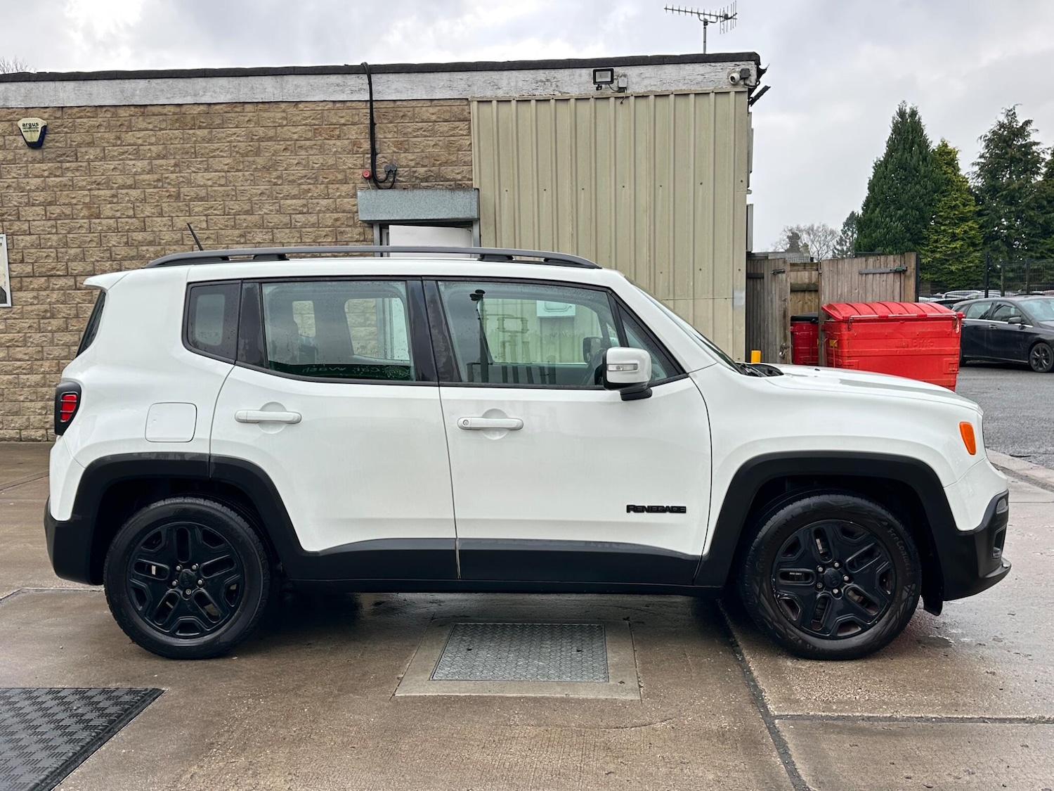 Used Jeep Renegade 2016 for sale - 77396363: Photo 7