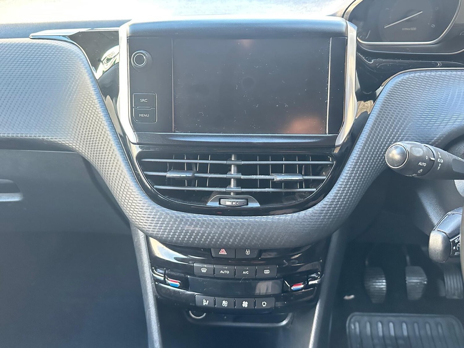 Used Peugeot 2008 2014 for sale - 76538977: Photo 18