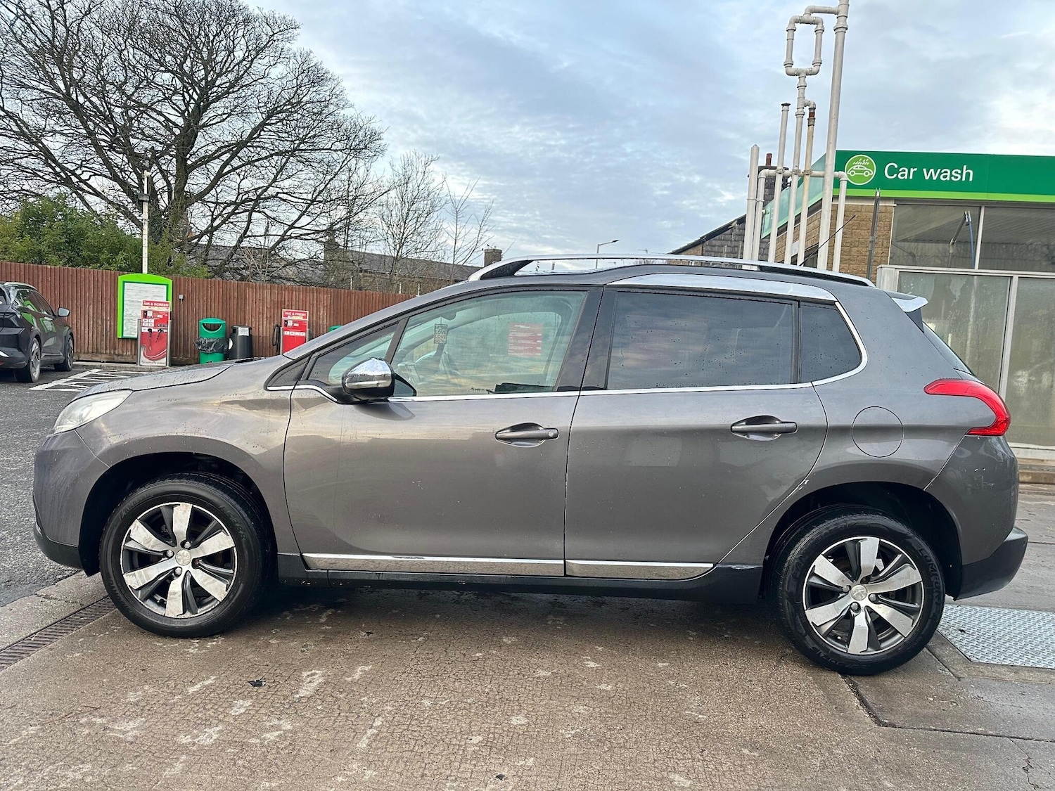 Used Peugeot 2008 2014 for sale - 76538977: Photo 7