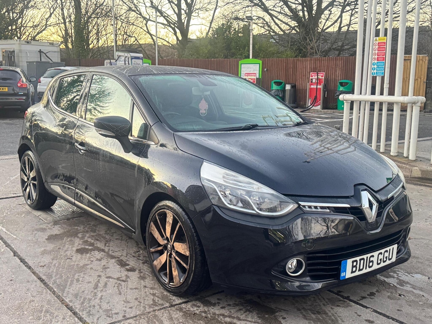 Used Renault Clio 2016 for sale - 76990630: Photo 3