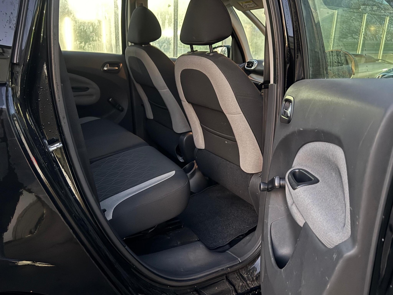 Used Citroen C3 Picasso 2015 for sale - 76689582: Photo 14