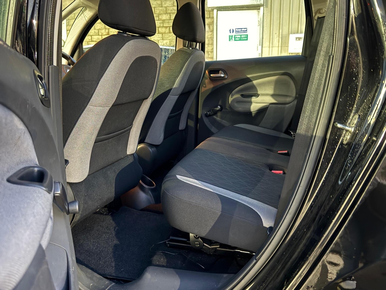 Used Citroen C3 Picasso 2015 for sale - 76689582: Photo 16