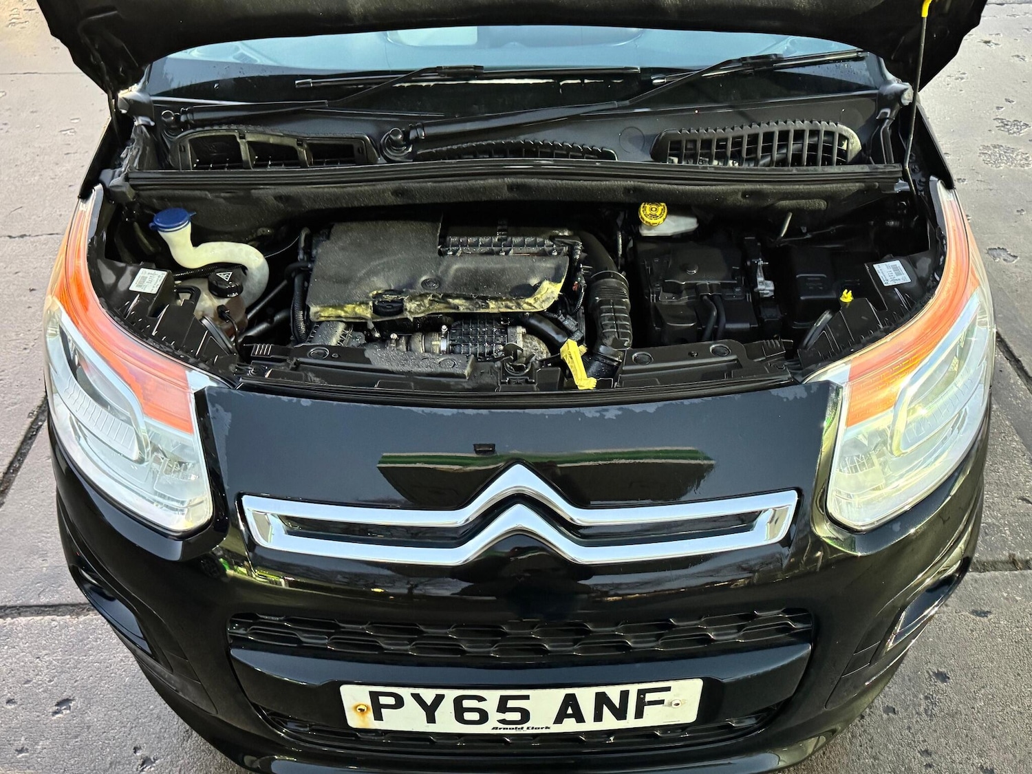 Used Citroen C3 Picasso 2015 for sale - 76689582: Photo 20