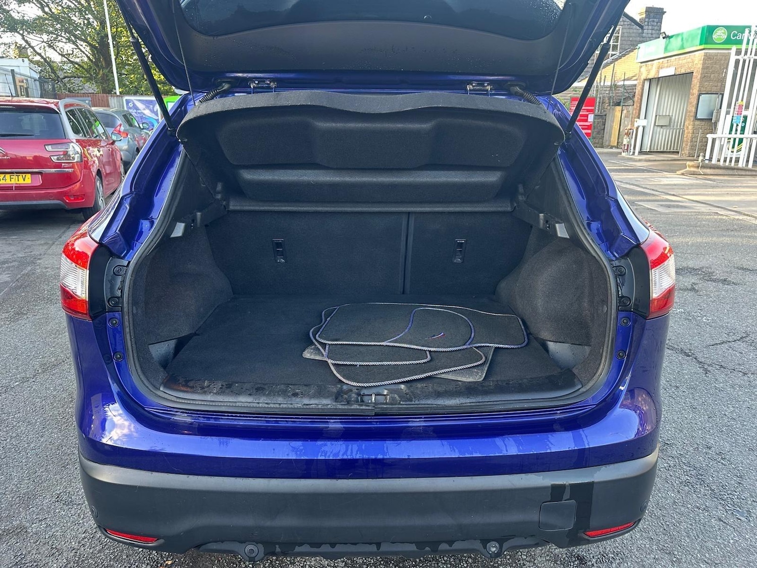Vehicle 22