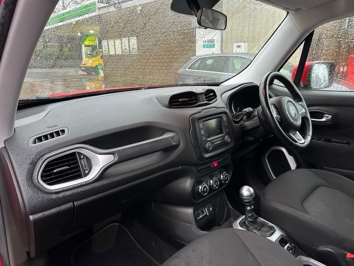 Used Jeep Renegade 2015 for sale - 76752882: Photo 10