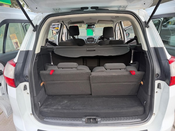 Used Ford Grand C-Max 2016 for sale - 76152135: Photo 14