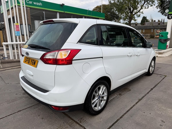 Used Ford Grand C-Max 2016 for sale - 76152135: Photo 5