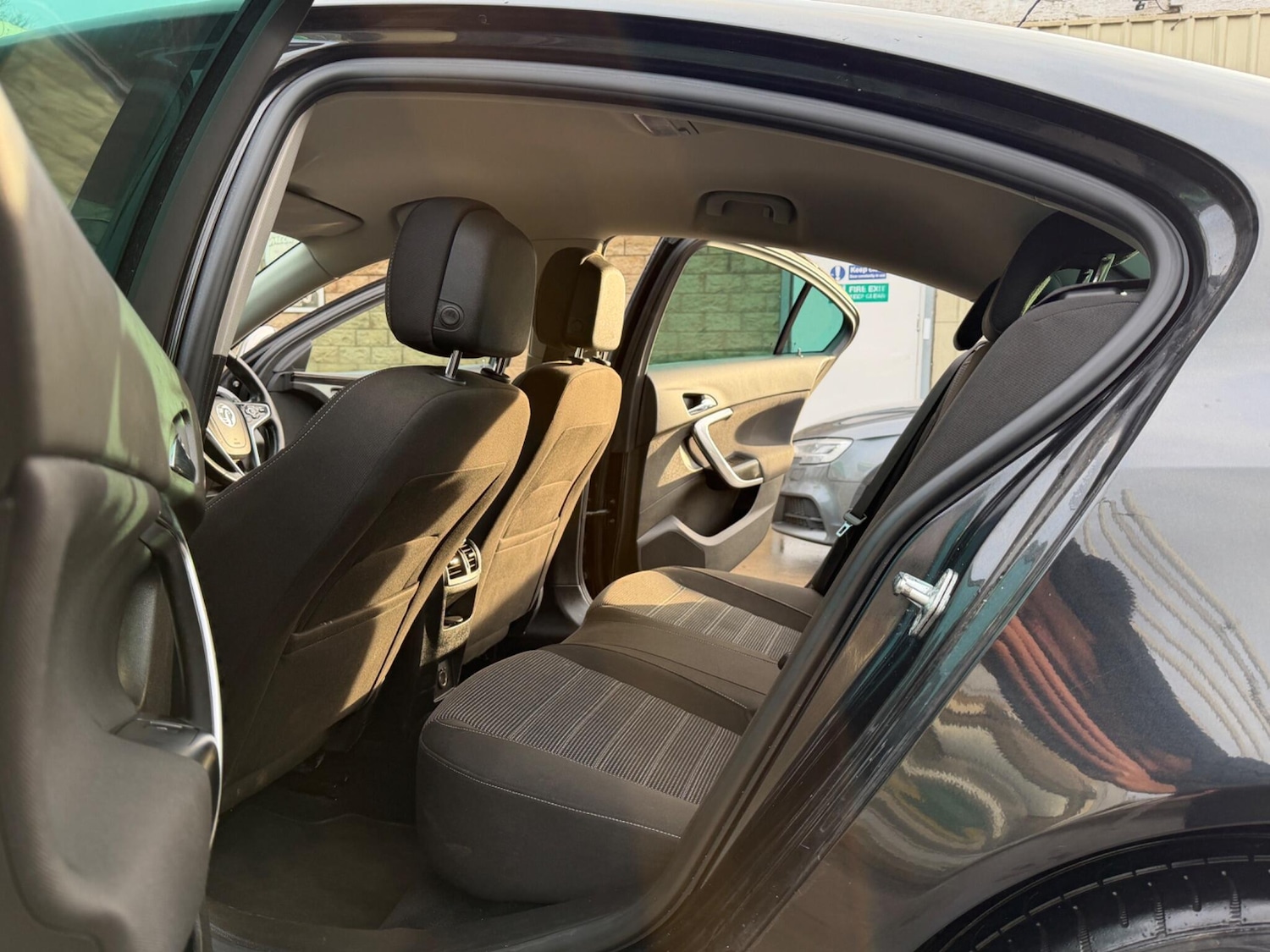 Used Vauxhall Insignia 2014 for sale - 76994244: Photo 12